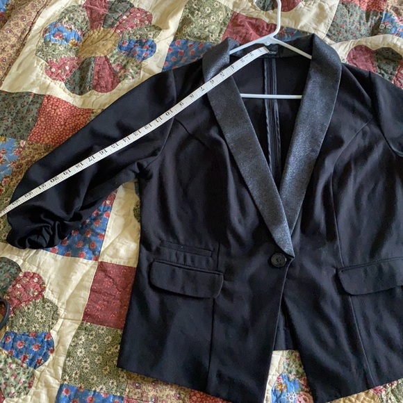 Maurices Sparkly Lapel Blazer - size 0 - Picture 6 of 7